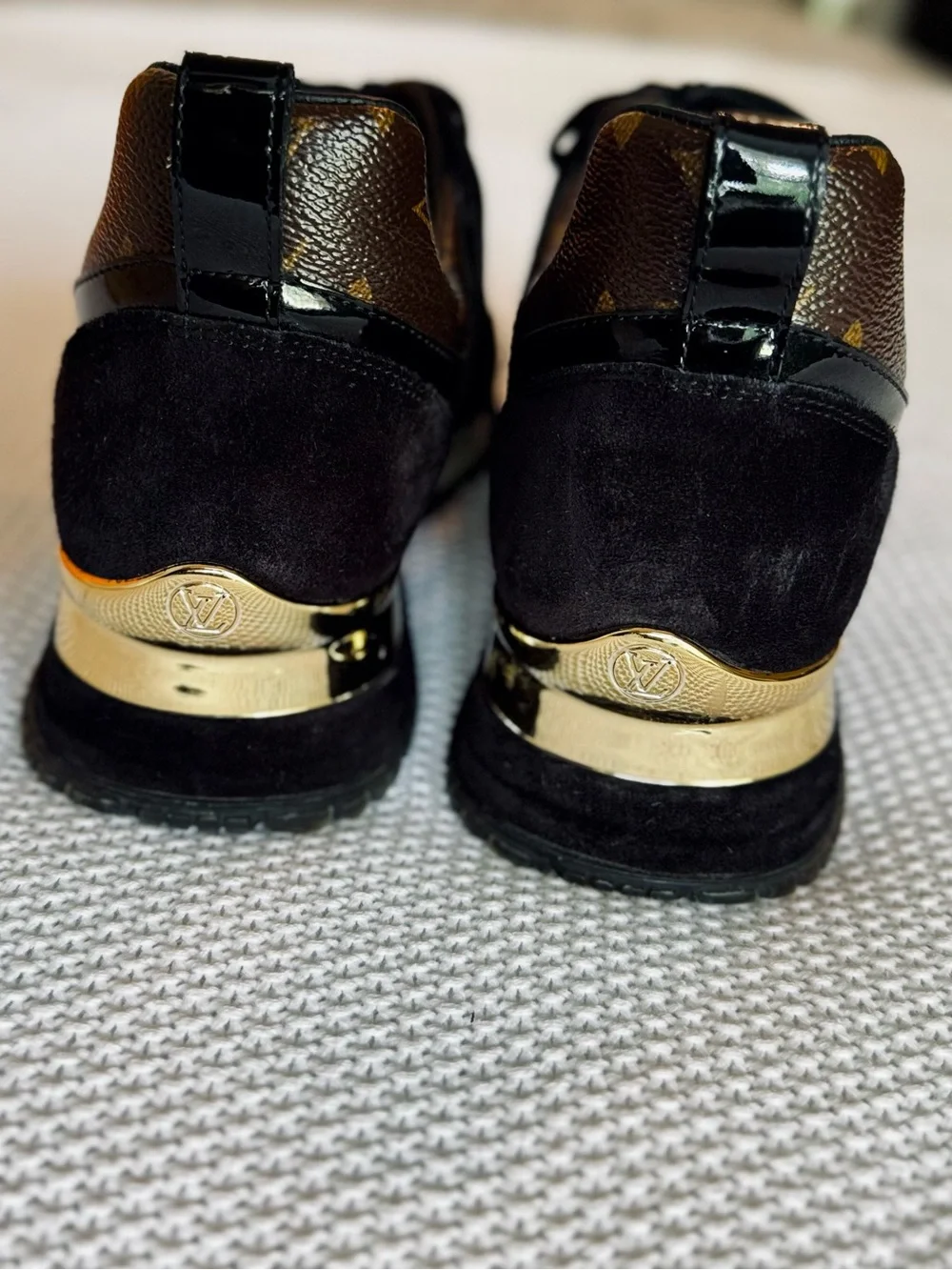 LOUIS VUITTON Run Away Black Suede Brown Monogram Runway Trainer Sneakers Shoes - Picture 11 of 16